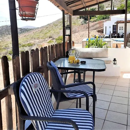 Semesterbostad Beautiful Holiday In Arona With Private Terrace