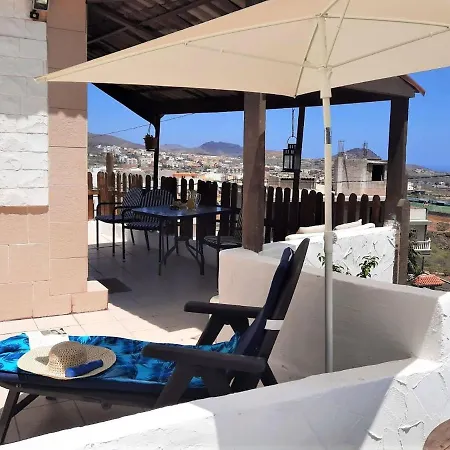 Prázdninový dům Beautiful Holiday In Arona With Private Terrace